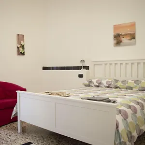 Verona Guest House Apartment